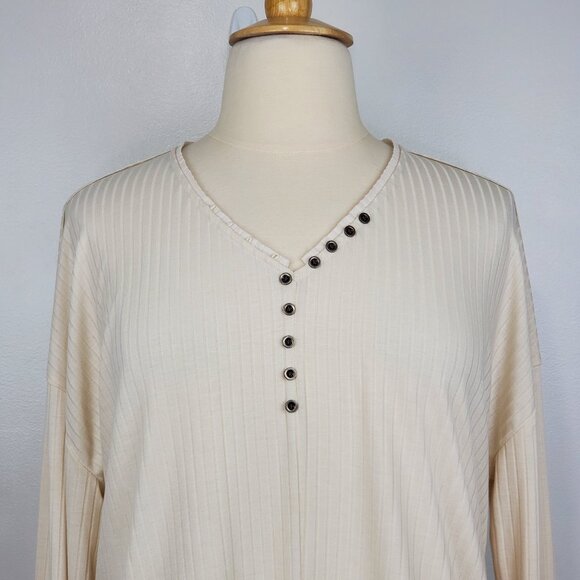 Jane + Delancey Casual V-Neck Button Detail Stretchy Minimalist Top NEW NWT XL - Picture 2 of 16